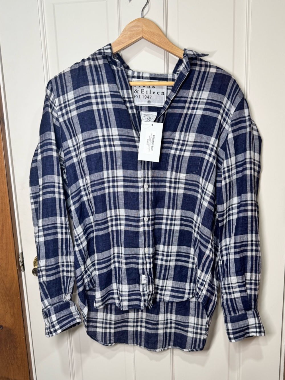 Frank & Eileen Navy Plaid Button-Up Shirt XS NWT